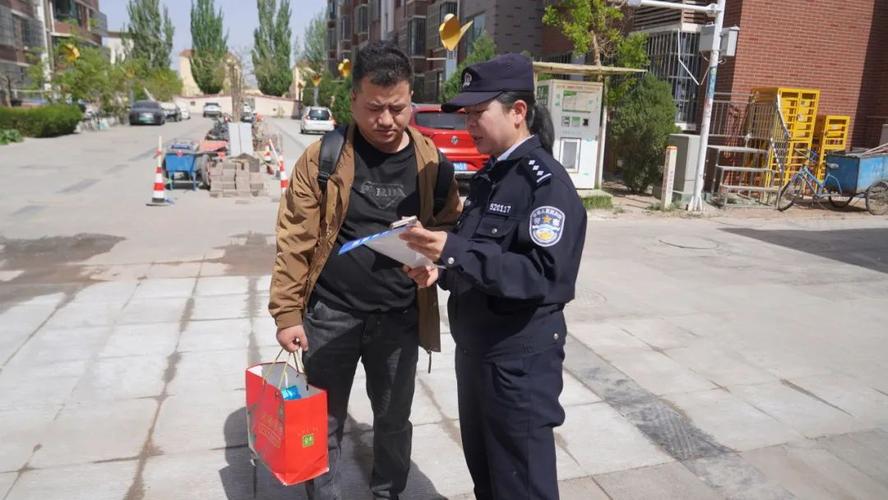 少年离家出走流落钱集，沭阳警民贴心守护助他回家, 你怎么看公安派出所开门纳谏太原：神秘大妈的传家宝卖100元？东西来源确定了, 你怎么看